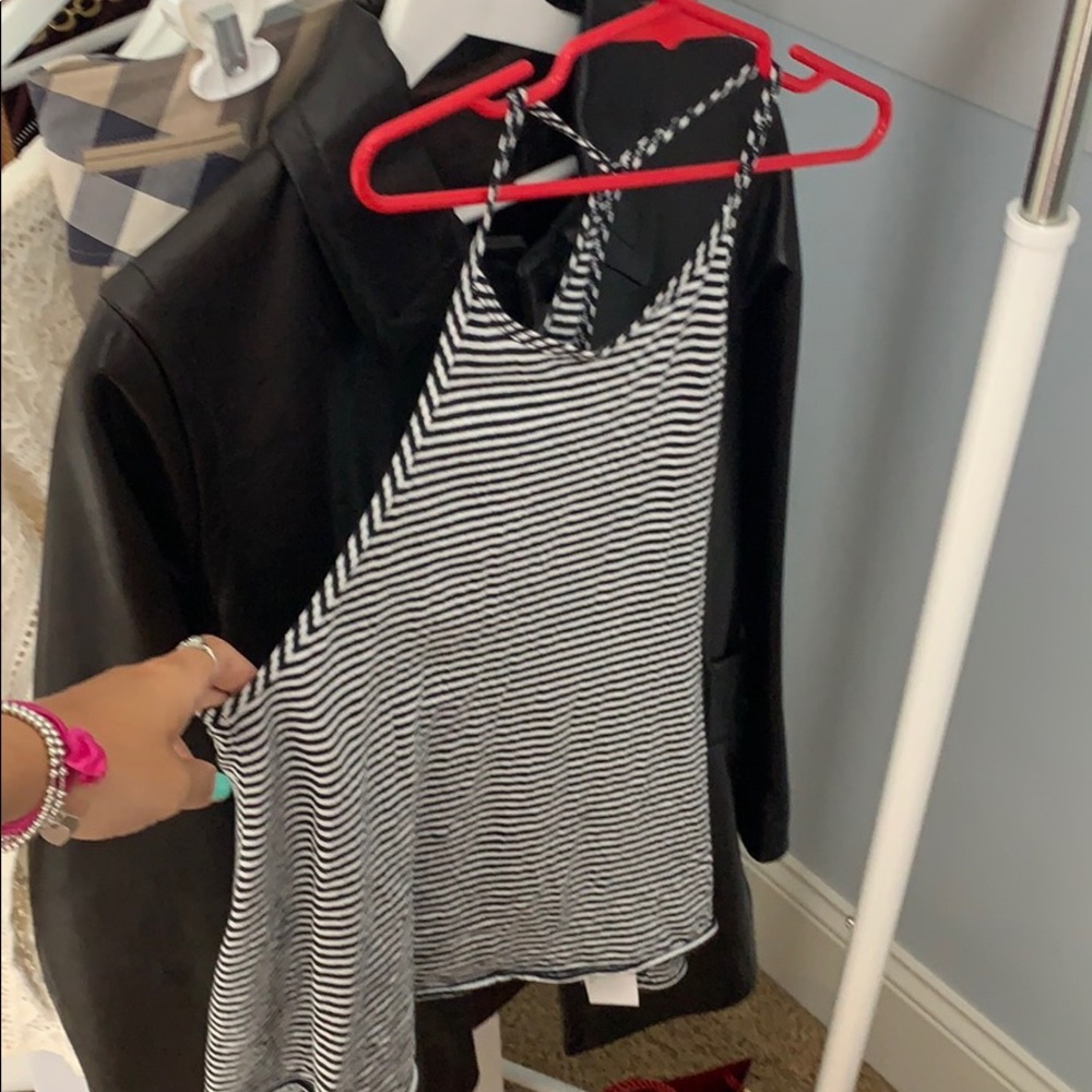 Hollister stripped tank